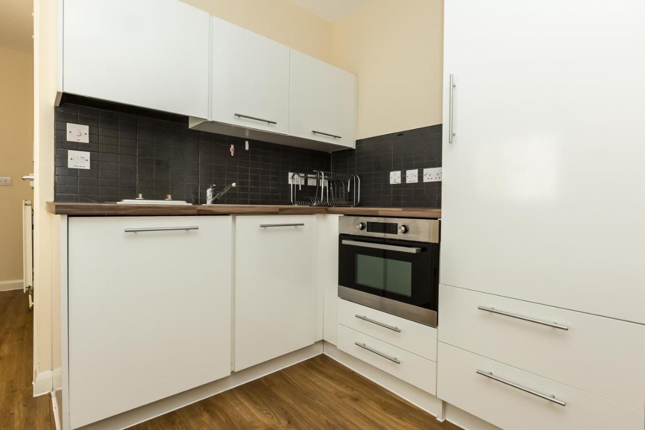 Zeni Studio, The Hub Vauxhall London Luaran gambar